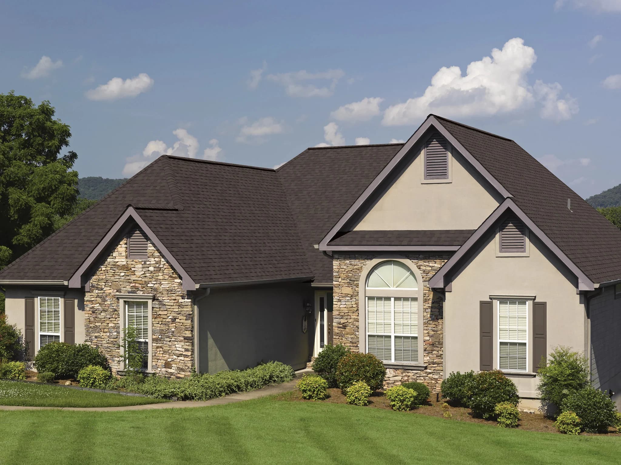 Twin Cities home exterior — Modern Exterior Systems