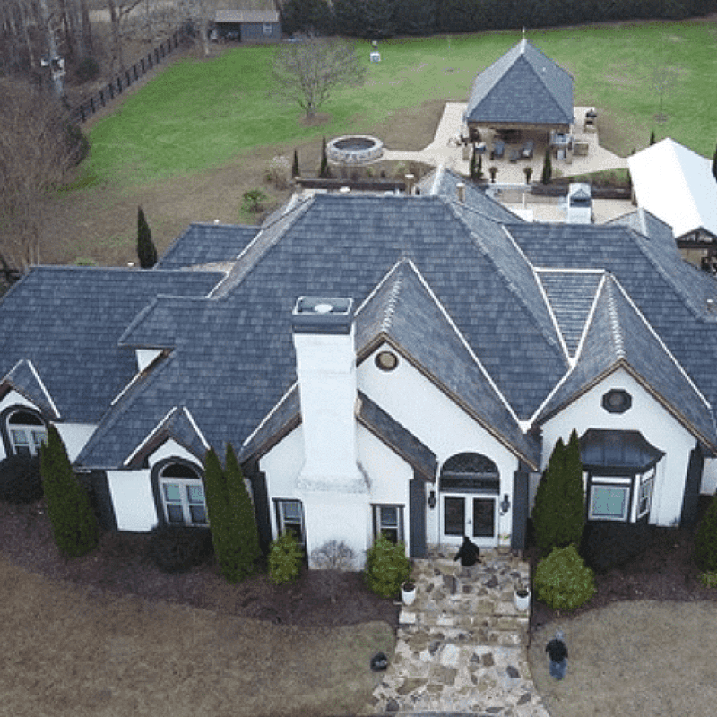 DaVinci Single-Width Shake in Black Oak on a Twin Cities home