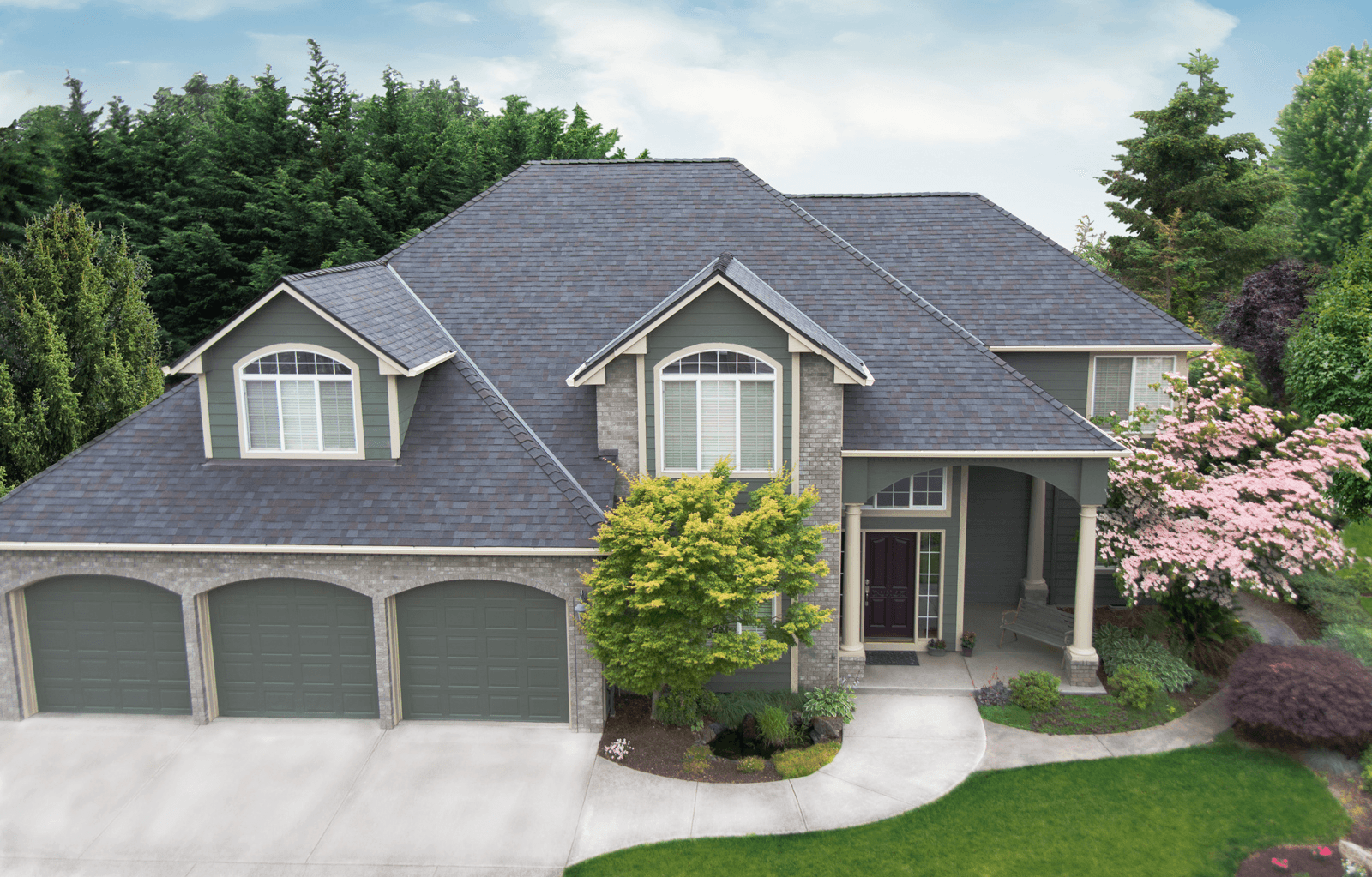 Malarkey Legacy SBS-modified shingles in Black Oak on a Twin Cities home